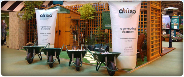 Merlin Inflatables: Blimps, Balloons, Spheres, Roof Toppers, Product Replicas in the UK.